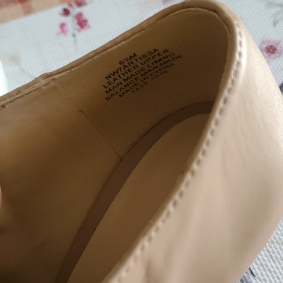 ‼🎀‼Nine West Nude Leather peep toe bootie sz.6.5! - Picture 4 of 8